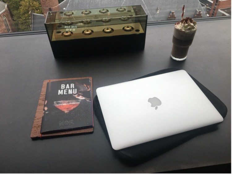 Not enough study spots, students rejected from cafés and&nbsp;restaurants